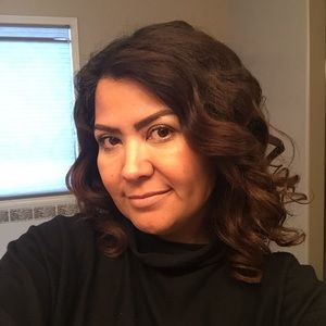 Meet your Posher, Lilian